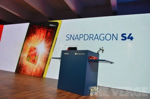 双核+无线充电 十大数字解析Lumia 920 