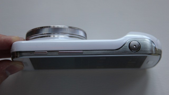 ,平板电脑,媒体人,智能手机,移动智能联网终端新玩家：相机？还是手机？