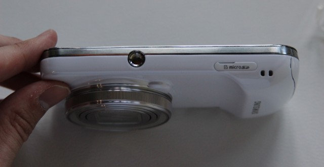 ,平板电脑,媒体人,智能手机,移动智能联网终端新玩家：相机？还是手机？