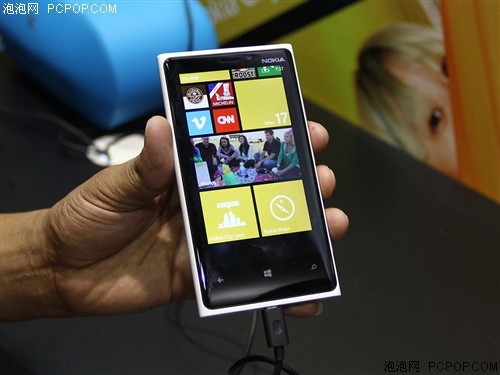 WP8孪生机HTC8X/Lumia920特点解析