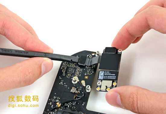 ,Apple,2012款苹果Mac mini拆解: 升级/维修难度低