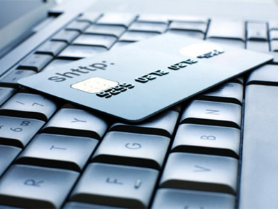 ,互联网金融,企业家,互联网精神应有的三个境界：利己 利他 普世价值