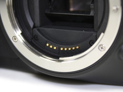 快连拍、高像素 佳能中端旗舰7D套机报价 