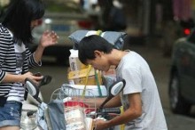 ,电子商务,阿里巴巴,媒体人,店主,马云,大数据,双11退货率高达25% 狂欢后物流遭遇尴尬