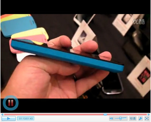 4.3寸S4双核WP8强机 Lumia 810真机体验 