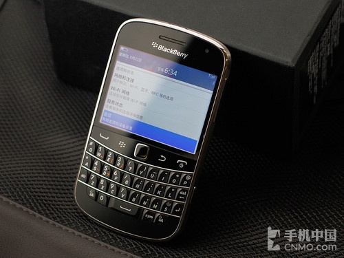 全键盘商务智能新王者 黑莓9900初体验 