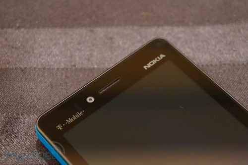 4.3寸S4双核WP8强机 Lumia 810真机体验 