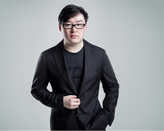 ,陈欧,马克·扎克伯格,创业者,企业家,聚美优品,Facebook,电子商务,社交网络,风险投资,创业融资,上市交易,全球十大80后亿万富豪：聚美优品陈欧Facebook扎克伯格