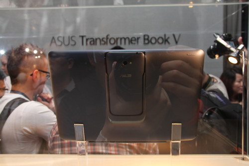 ,平板电脑,操作系统,今日华硕推出新品Book V，三星紧随其后发布Samsung Z