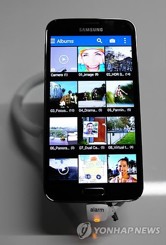 ,智能手机,平板电脑,Apple,Galaxy S5长得像创可贴?功能齐全还是创新不足?