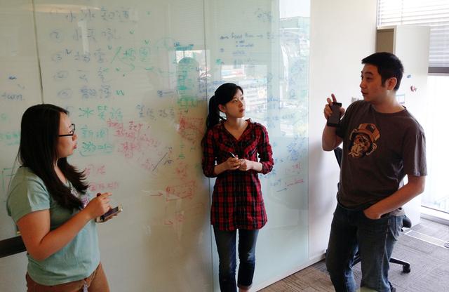 ,Microsoft,奶茶妹妹章泽天归国后以微软实习产品经理身份露面