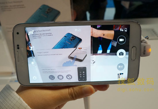 三星Galaxy S5全球首评：最熟悉的陌生人