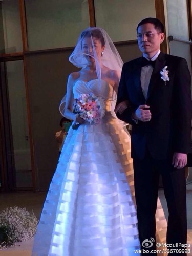 ,网民,孙菲菲嫁IT男：联想集团某总监今日迎娶孙菲菲