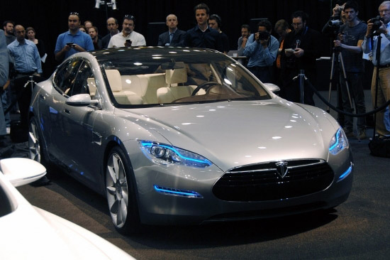 ,埃隆·马斯克,Twitter,风险投资,特斯拉：松下投资超级电池工厂数亿美元 周四将发布自动驾驶功能