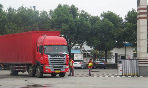 ,京东,京东商城青浦仓员工因仓库搬迁纠纷罢工