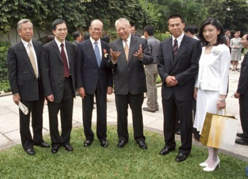 ,创业者,智能手机,盘点科技界的家族企业 现实版的继承者们