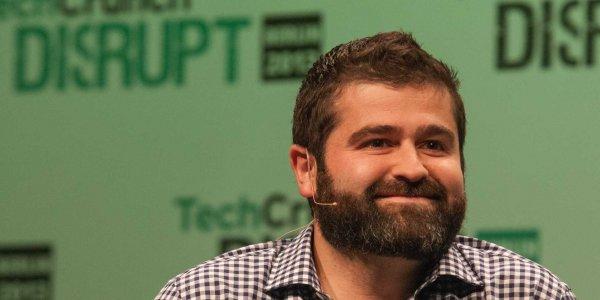 ,创业者,奇葩!互联网公司CEO没有自己的电脑也没有办公桌