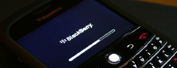 ,Apple,黑莓暂停发布iOS和Android版本BBM