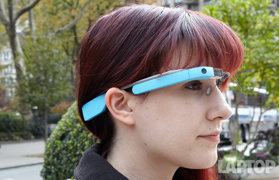 ,Google,智能手机,谷歌眼镜晋升IT潮人新品，难免美中不足