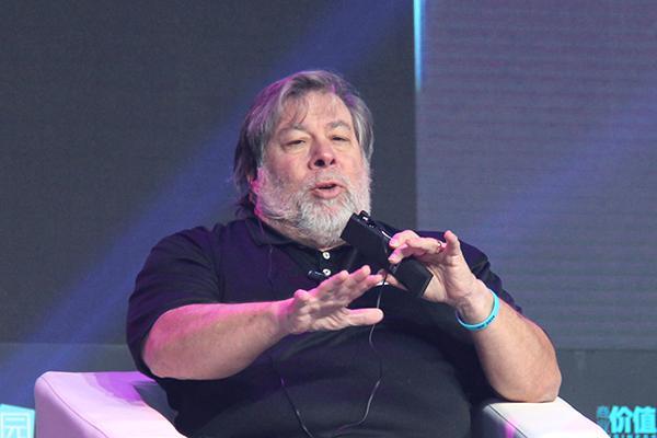 ,Apple,智能手机,极客,平板电脑,移动互联网,移动应用,苹果联合创始人沃兹尼亚克：挑战人们的常态，挑战传统