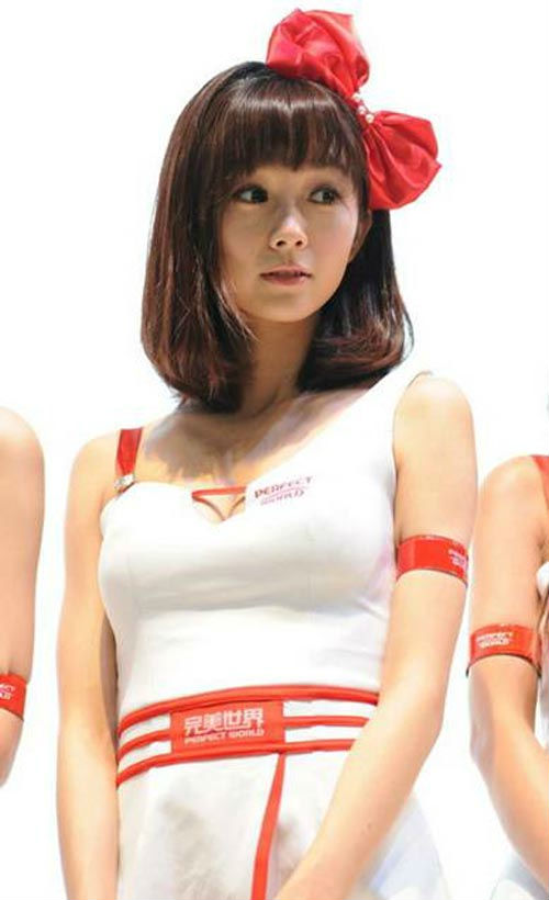 ,互联网,[多图]宅男猝死怪蜀黍扑街 首日十大ShowGirl精选