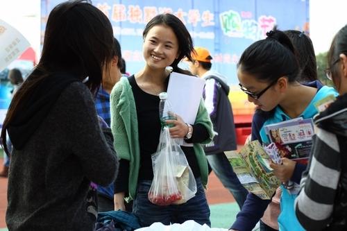 106608591.jpg ,电子商务,互联网金融,P2P跨界玩电商 趣分期率先瞄准学生群体