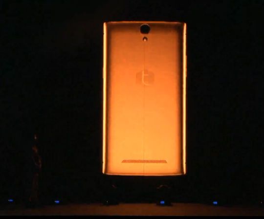 ,Takee全息手机发布会视频：Takee配置详解 采用中国芯