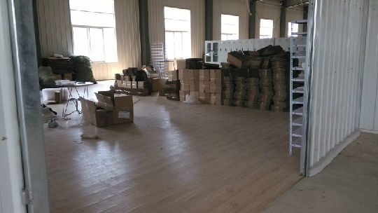 ,店主,电子商务,腾讯,Amazon,暗访电商假货链条：聚美涉嫌知假售假 陈欧你造吗