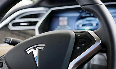 34fae6cd7b899e518725552d41a7d933c8950d5b.jpg ,黑客,Google,移动互联网,智能手机,智能家居,网络安全,大一学生造手机病毒 tesla的安全如何保障