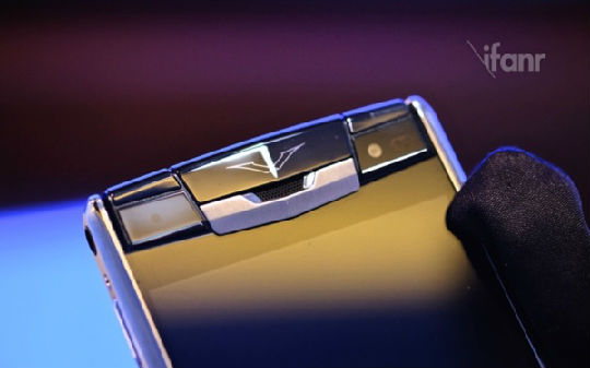 1.jpg ,创业者,黑客,Google,Apple,Samsung,智能手机,即时通讯,网络服务,网络安全,网络支付,手机安全大盘点