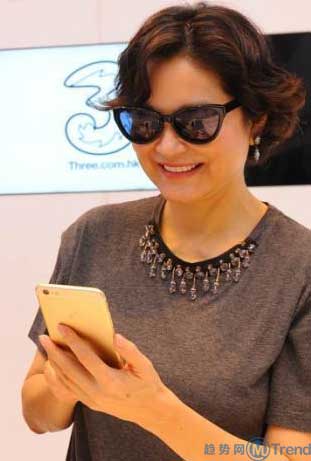 ,Apple,iPhone6用户体验报告：脑残果粉买家秀 美女明星真机图
