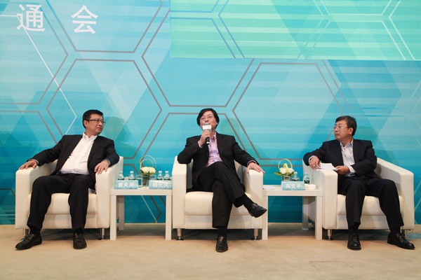 ,联想,云计算,网络商务,并购重组,联想董事长兼CEO杨元庆：将全面完成对IBM X86服务器收购