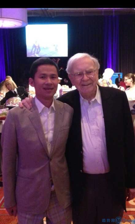 ,马云,土豪钱多多钱峰雷送iPhone：干什么发家简历 女朋友老婆是谁