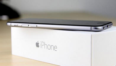 ,京东,Apple,京东快递员遭买家抢劫：3部iPhone6被夺