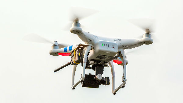 drone-drugs-prison.jpg ,无人机运毒进监狱,防不胜防!