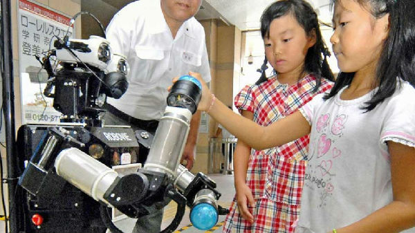 robv.jpg ,智能互联网,还不对机器人好点,他们要统治地球了!