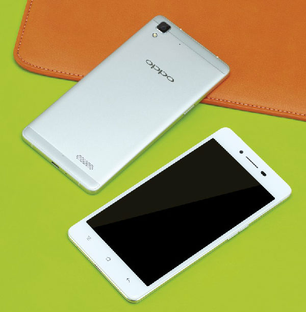 The-Oppo-R7-Lite-is-a-slim-metal-5-inch-affair.jpg