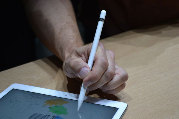 8.5 ,Apple,Facebook,平板电脑,带你看看iPad Pro 歪果仁全方位解说