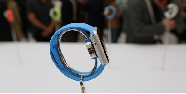 ,Apple,Apple Watch：电池使用一天毫无压力