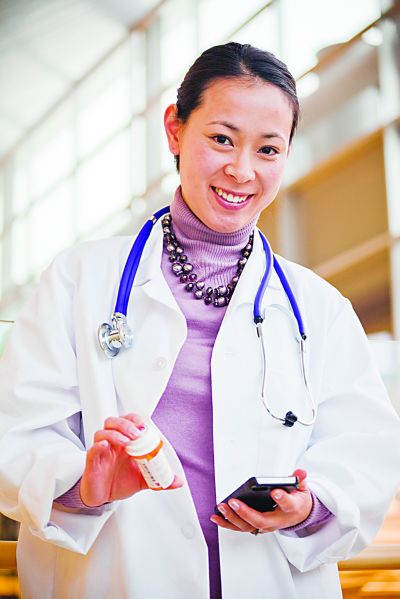 0B053DC2731EEB701C241532D2B1CD8F.jpg ,媒体人,移动互联网,智能手机,平板电脑,车联网,物联网,云计算,信息科技,大数据,互联网+智慧应用:推动经济社会升级转型