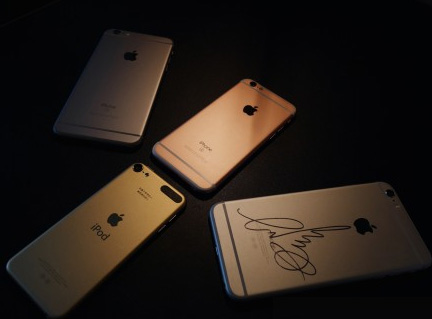 iPhone6s和6s Plus首周销量1300万部 果粉与安卓粉又撕.逼了 ,华为,Apple,上市交易,iPhone6s和6s Plus首周销量1300万部 果粉与安卓粉又撕.逼了