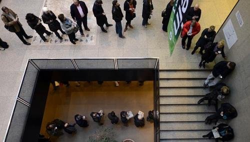 ,智能手机,移动应用,你不知道的美国总统选举：为什么不能用手机投票！奥巴马不是最喜欢上网搞政治吗？