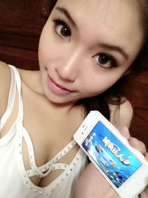 ,极客,智能手机,[多图] 微博掀宅女自拍热潮 《捕鱼达人》妹纸合集领衔手游玩家