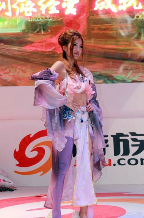 ,互联网,[多图]宅男猝死怪蜀黍扑街 首日十大ShowGirl精选