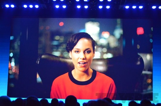 ,即时通讯,操作系统,社交网络,LinkedIn,Twitter,RIM正式更名为“黑莓” 发布两款BB10新机