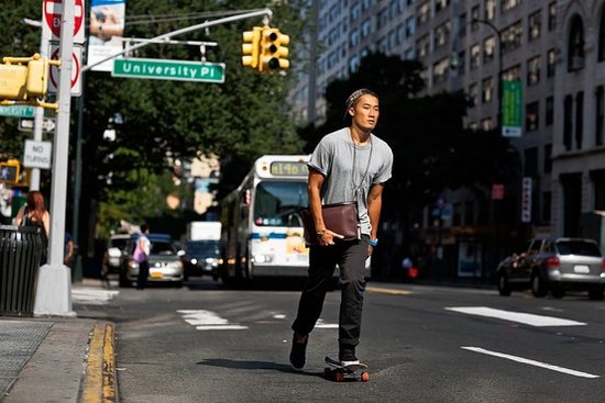 ,智能手机,Facebook,创业者,社交网络,Google,自媒体,关于用户创造的内容——真实就是美：为何广告正在模仿手机拍摄的照片？