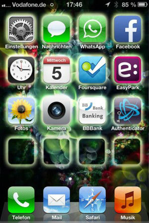 ,网民,Apple,趋势网盘点：各色手机屏保大展示