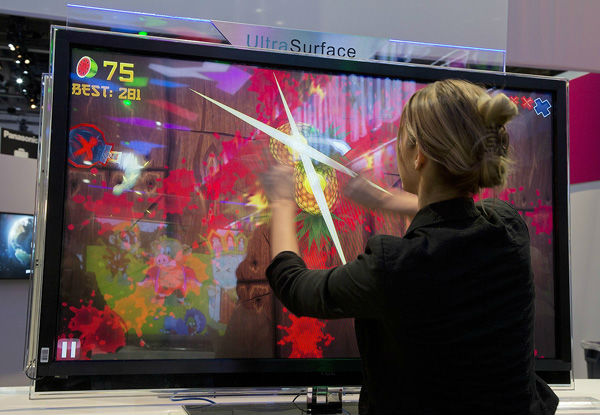 ,媒体人,Microsoft,一位科技记者眼中的CES：瘦死的骆驼比马大