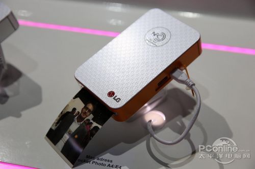 ,平板电脑,智能手机,增强现实,亮点颇多：CES2013手机行业技术趋势点评