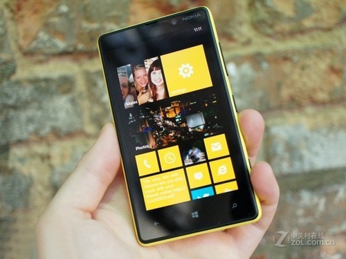 2380036033.jpg ,Apple,智能手机,2012年八款新技术强机汇总:1080p/超广角前置镜头